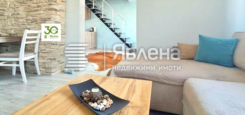 Продава 3-СТАЕН, гр. Варна, Център, снимка 3 - Апартаменти - 53918950