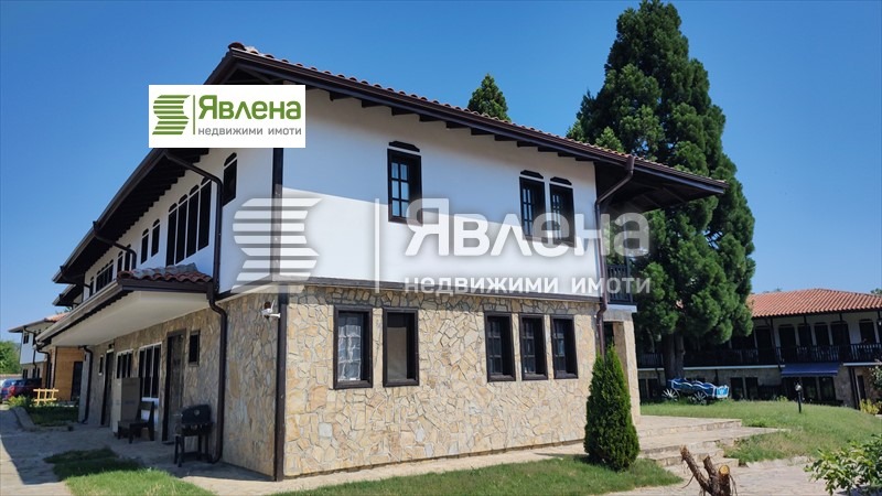 Till salu  Hus region Sofia , Dolna banja , 196 kvm | 70499390 - bild [2]