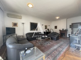 Продава  3-стаен, град София