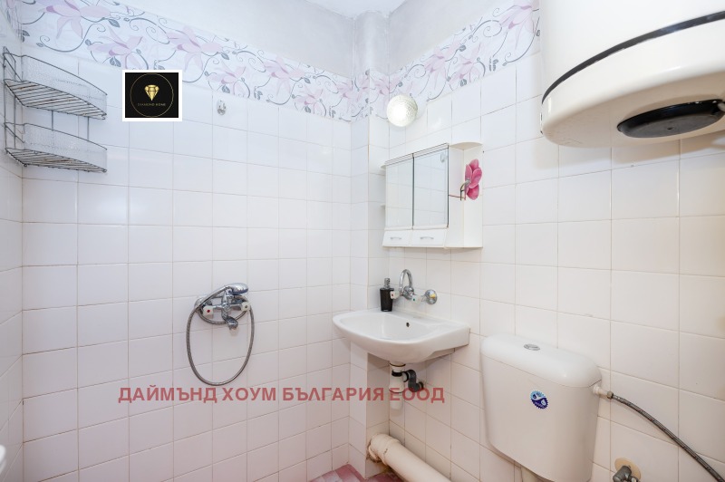 Продава  2-стаен град Пловдив , Кючук Париж , 78 кв.м | 52449203 - изображение [7]