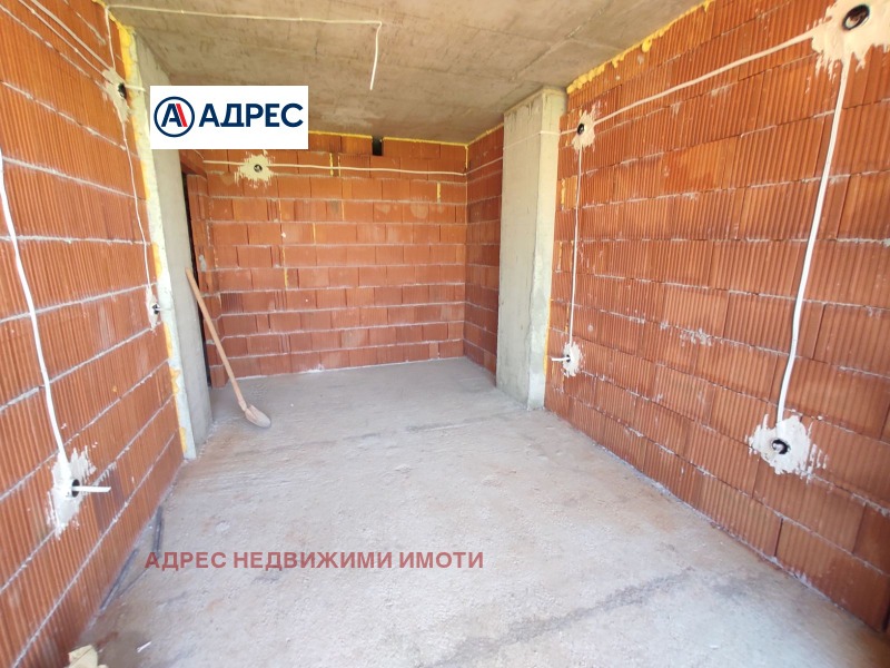 À venda  2 quartos Stara Zagora , Tri tchutchura - sever , 98 m² | 50265019 - imagem [10]