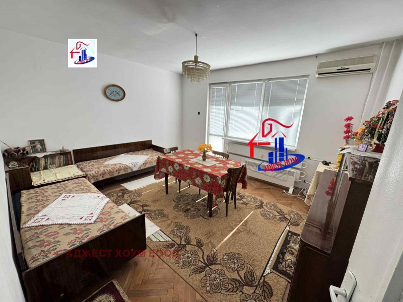 Продава 3-СТАЕН, гр. Шумен, Център, снимка 2 - Апартаменти - 52233767