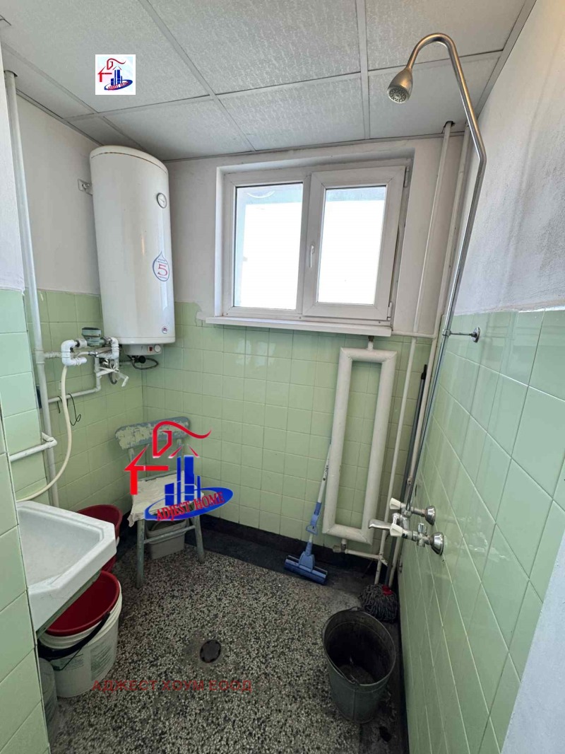 Продава 3-СТАЕН, гр. Шумен, Център, снимка 9 - Апартаменти - 52233767