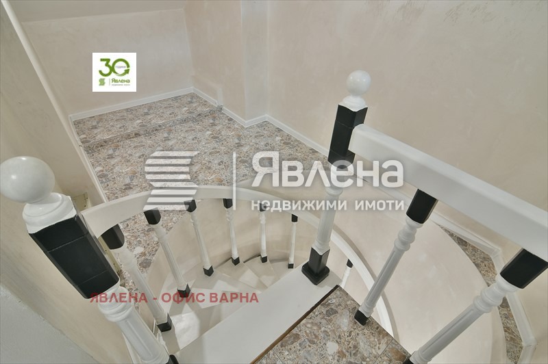 Продава МНОГОСТАЕН, гр. Варна, Център, снимка 5 - Апартаменти - 55505894