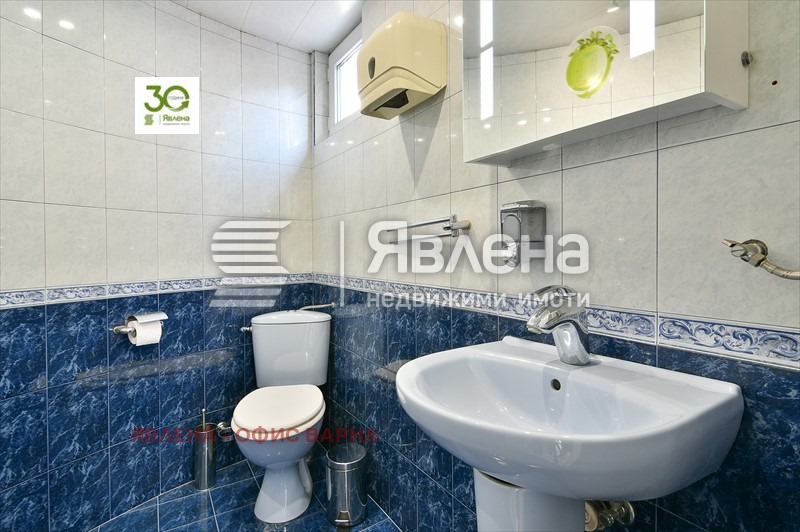 Продава МНОГОСТАЕН, гр. Варна, Център, снимка 16 - Апартаменти - 55505894