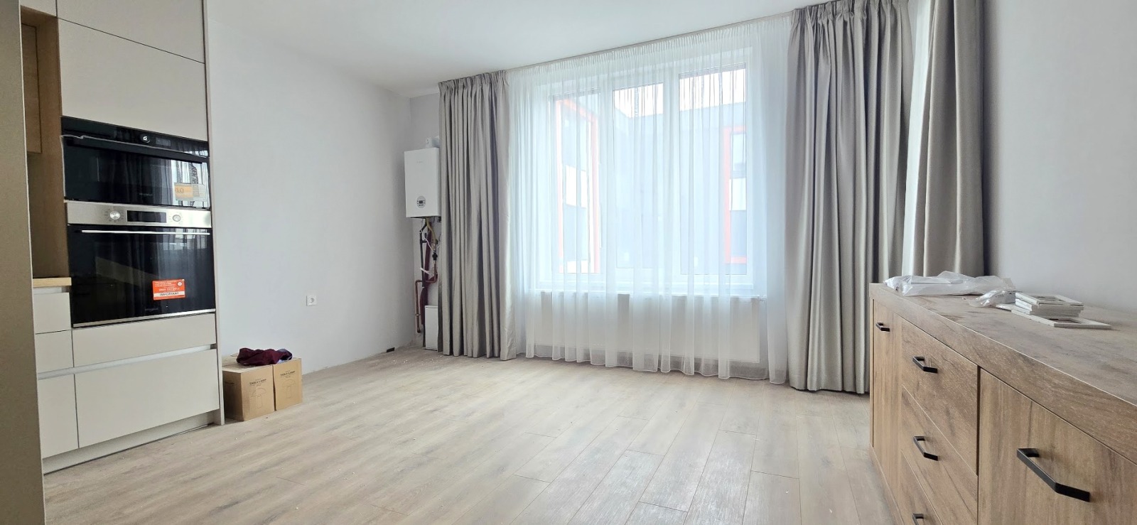 Продава 3-СТАЕН, гр. Шумен, Тракия, снимка 2 - Апартаменти - 53900304