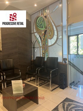 Magazin Doctorsci pametnic, Sofia