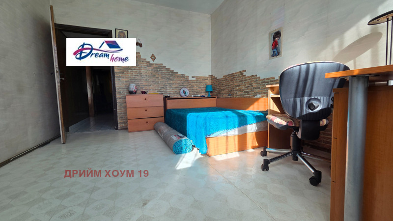 Продава 3-СТАЕН, гр. София, Иван Вазов, снимка 3 - Апартаменти - 52244510