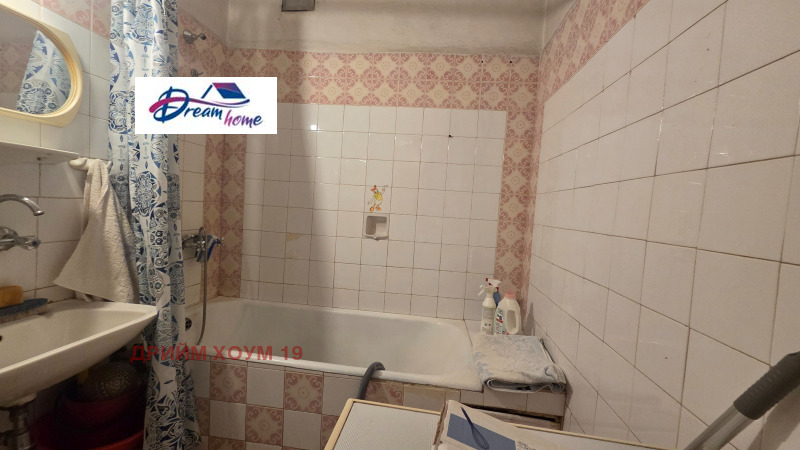 Продава 3-СТАЕН, гр. София, Иван Вазов, снимка 5 - Апартаменти - 52244510