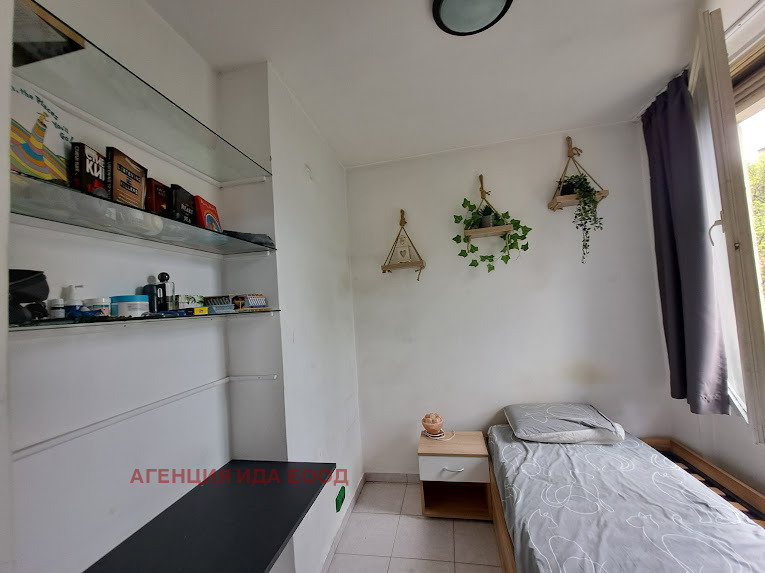 Продава 3-СТАЕН, гр. София, Света Троица, снимка 11 - Апартаменти - 54556912