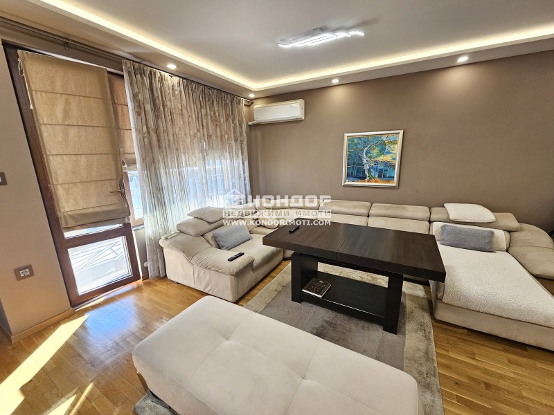 À venda  Mais de 3 quartos Plovdiv , Karchiiaka , 180 m² | 81743359 - imagem [3]