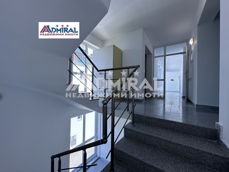 Продава МНОГОСТАЕН, гр. Поморие, област Бургас, снимка 12 - Апартаменти - 53390400