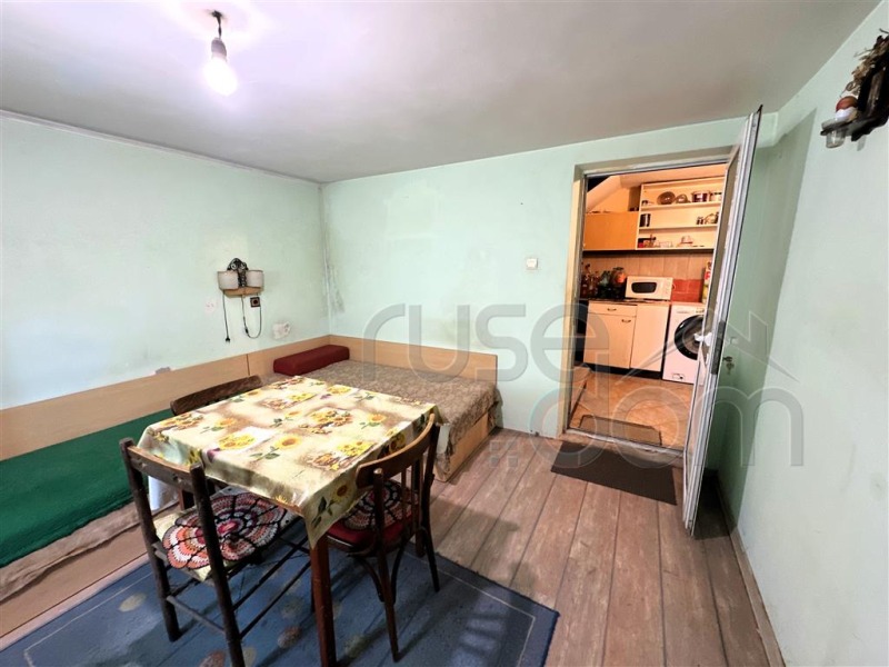 Продава ЕТАЖ ОТ КЪЩА, гр. Русе, Родина 2, снимка 9 - Етаж от къща - 53326469