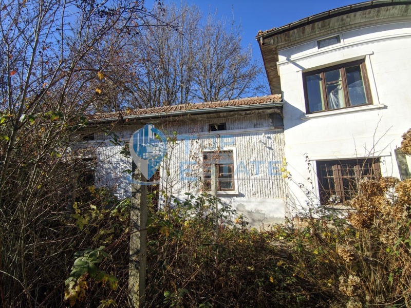 Продава КЪЩА, с. Добромирка, област Габрово, снимка 10 - Къщи - 43641526