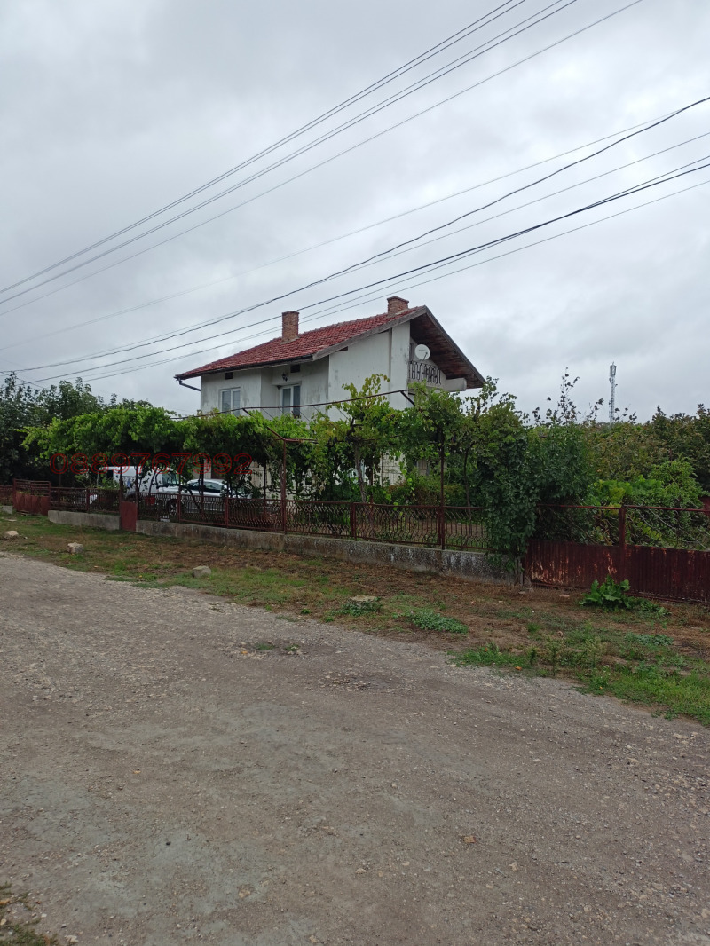 Продава ВИЛА, с. Стефаново, област Добрич