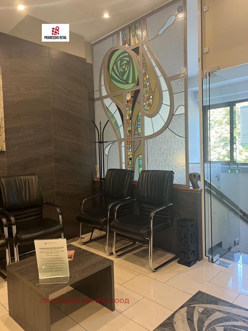 De vânzare  Magazin Sofia , Doctorsci pametnic , 304 mp | 29491429
