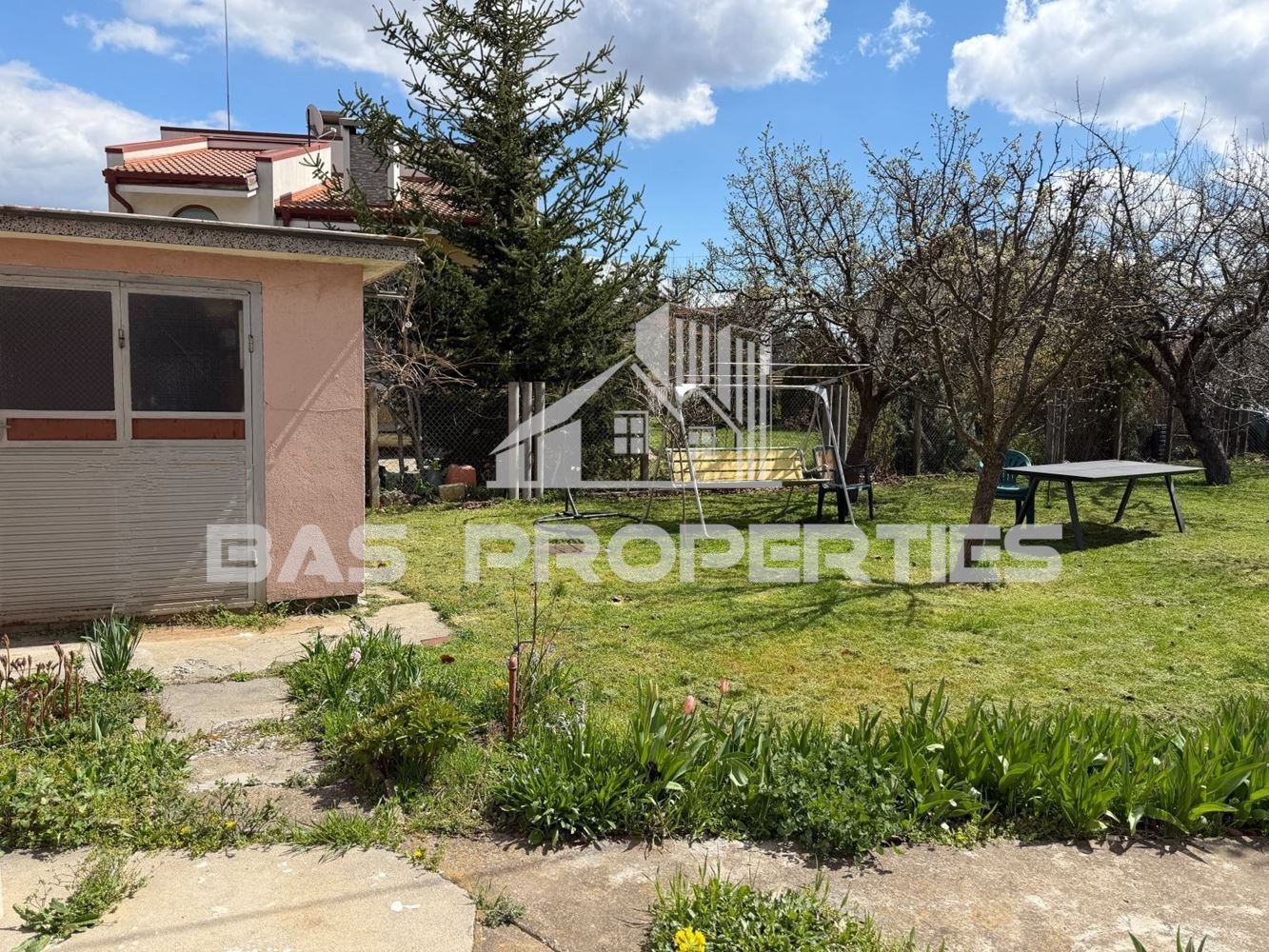Продава КЪЩА, с. Пролеша, област София област, снимка 3 - Къщи - 54279160