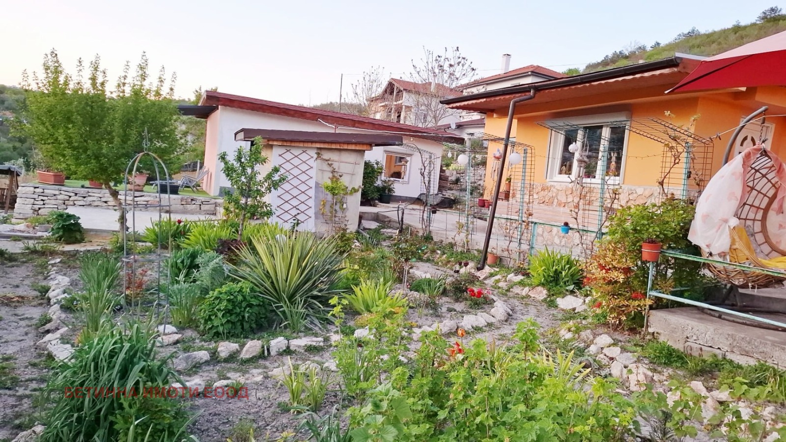 Продава КЪЩА, гр. Балчик, област Добрич, снимка 5 - Къщи - 55298895