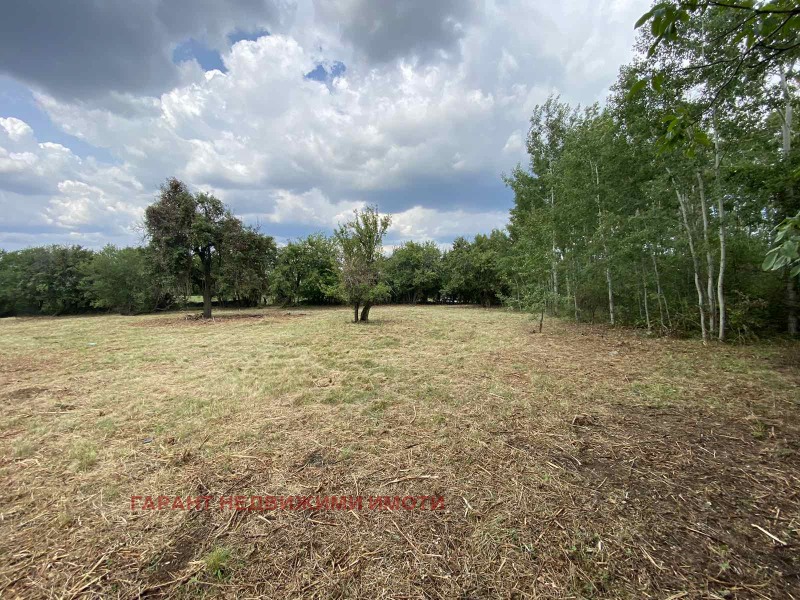 Продава ПАРЦЕЛ в област Габрово, с. Здравковец - 3300 кв.м / 14 571.82 € » 28 500 лв., ГАРАНТ НЕДВИЖИМИ ИМОТИ