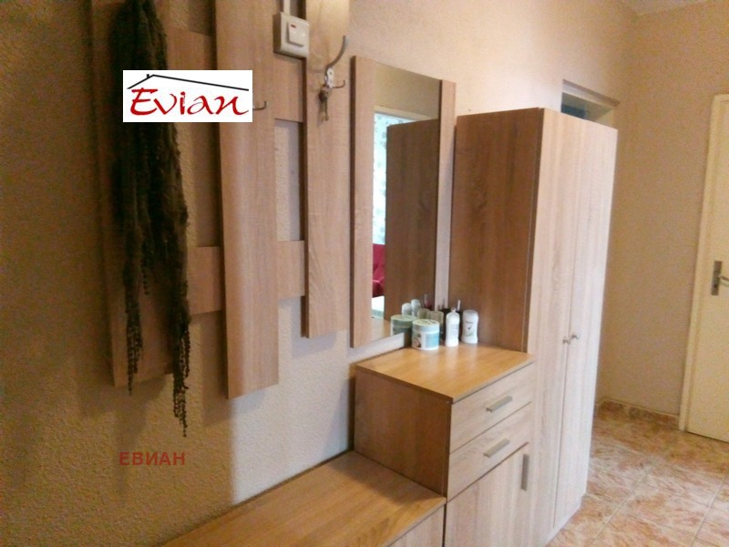 En venta  1 dormitorio Ruse , Zdravets Iztok , 67 metros cuadrados | 99412997 - imagen [14]