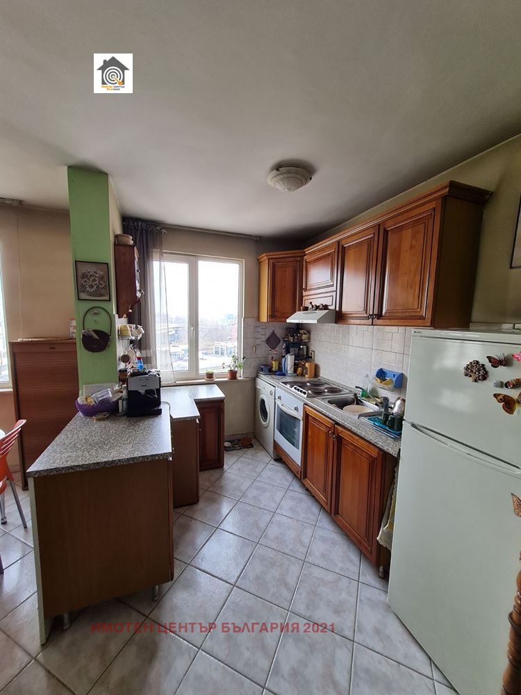 Продава 3-СТАЕН, гр. София, Оборище