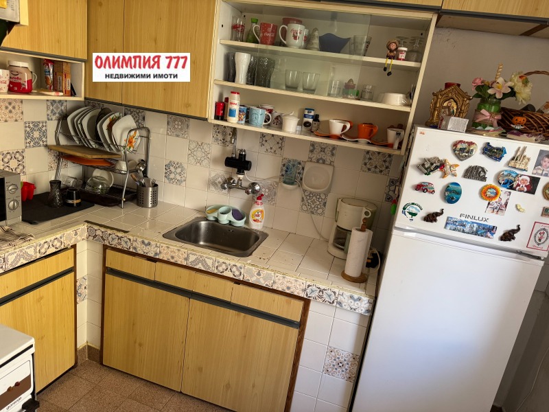 На продаж  3 кімнатна Плевен , 9-ти квартал , 100 кв.м | 34522476