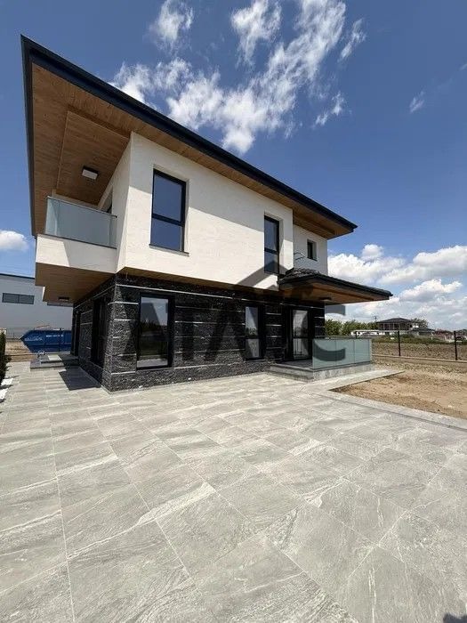 Продава КЪЩА, гр. Пловдив, Коматево