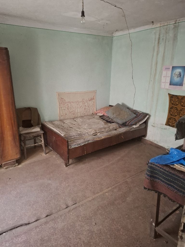 Продава КЪЩА, с. Владимир, област Перник, снимка 12 - Къщи - 55785266