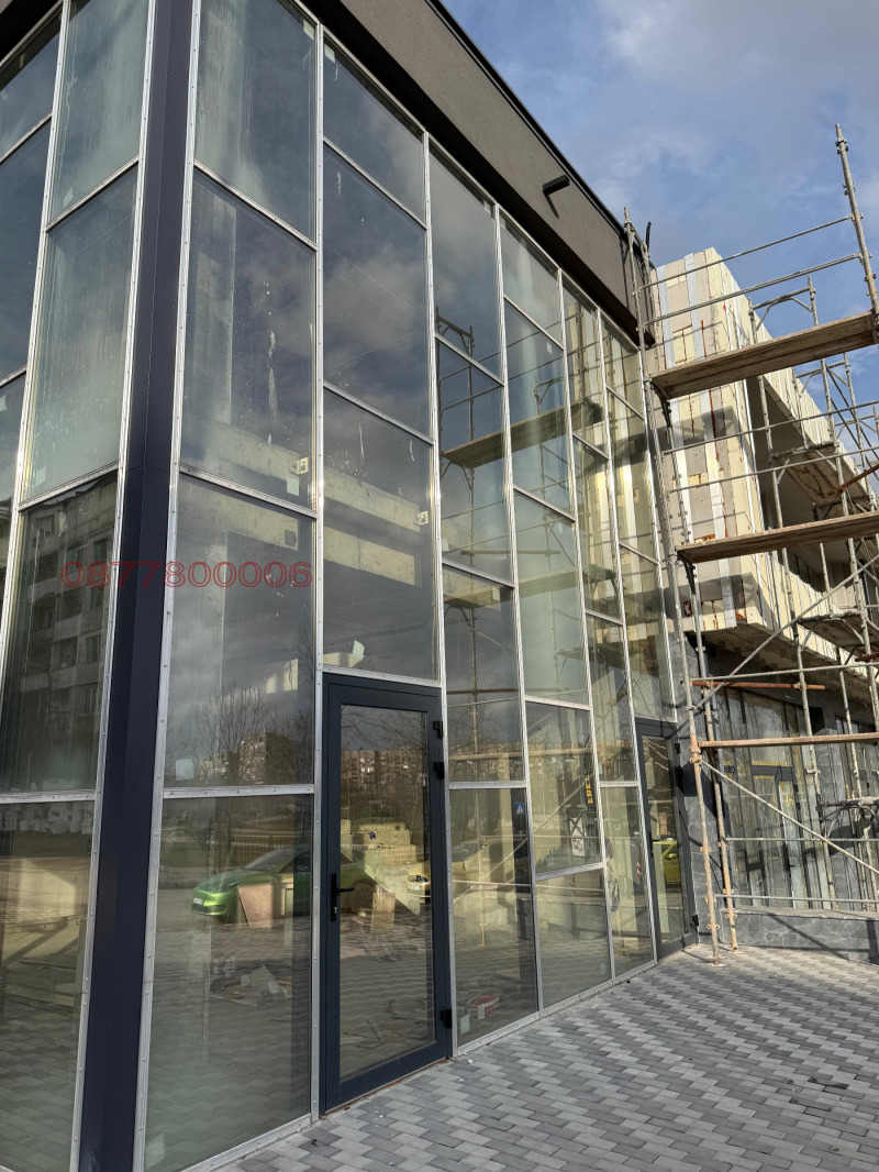 Продава МАГАЗИН, гр. Горна Оряховица, област Велико Търново, снимка 6 - Магазини - 53255028