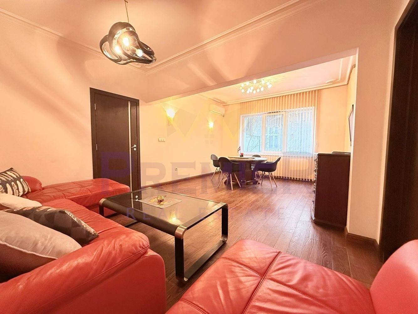 Продава 4-СТАЕН, гр. Варна, Фестивален комплекс, снимка 2 - Апартаменти - 54202277