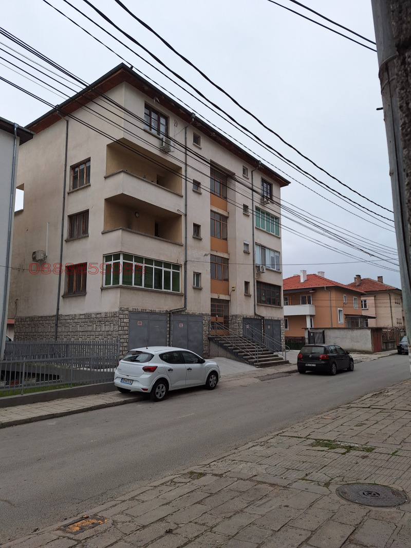 Продава 2-СТАЕН, гр. Карлово, област Пловдив, снимка 1 - Aпартаменти - 49508805