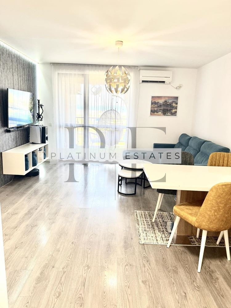 Myytävänä  1 makuuhuone Sofia , Ljulin 2 , 75 neliömetriä | 76293140
