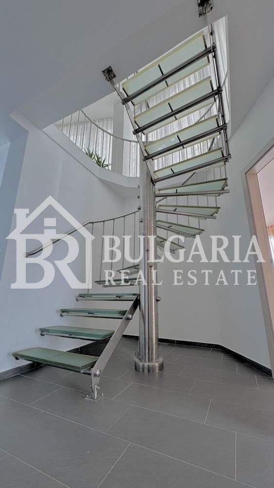 Продава МЕЗОНЕТ, гр. Бургас, Сарафово, снимка 10 - Апартаменти - 53259025