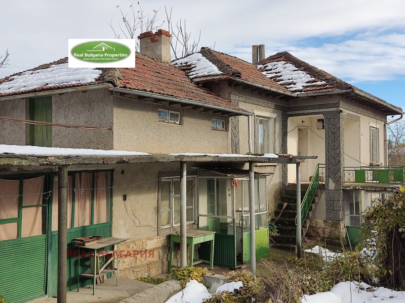 Продава КЪЩА, с. Горно Абланово, област Русе, снимка 2 - Къщи - 46411547