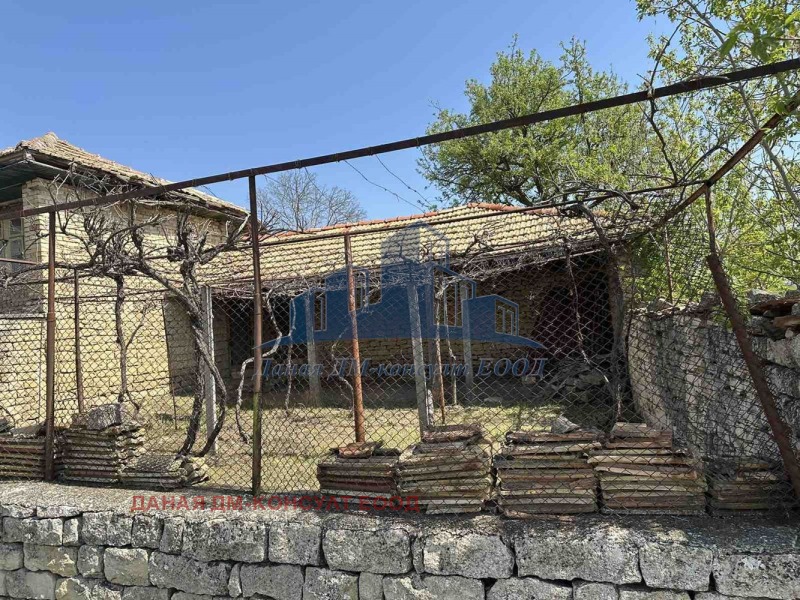 Продава  Къща област Шумен , с. Каменяк , 80 кв.м | 60636545 - изображение [3]