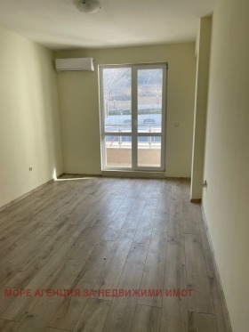 Продажба на двустайни апартаменти в област Варна — страница 3 - изображение 16 