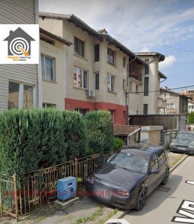 Podlaha domu Bankja, Sofia