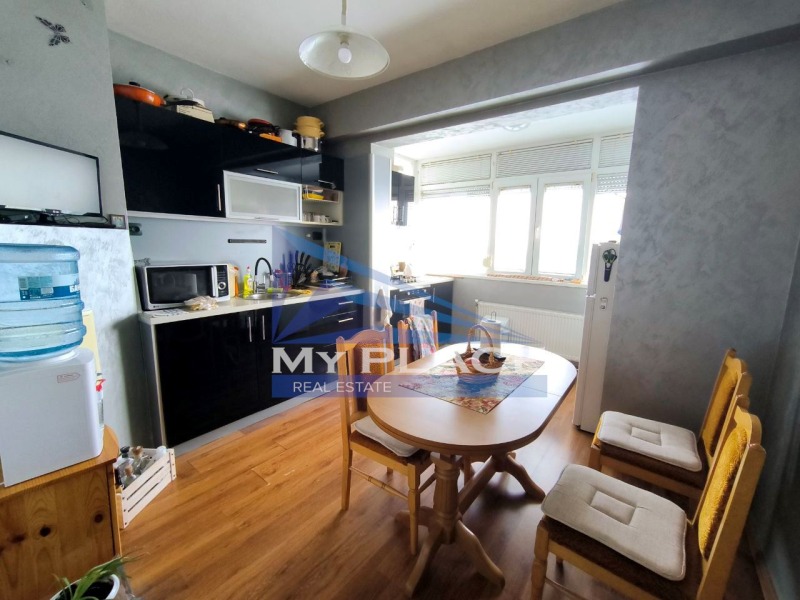 Продава 2-СТАЕН, гр. Шумен, Добруджански, снимка 4 - Апартаменти - 53259571