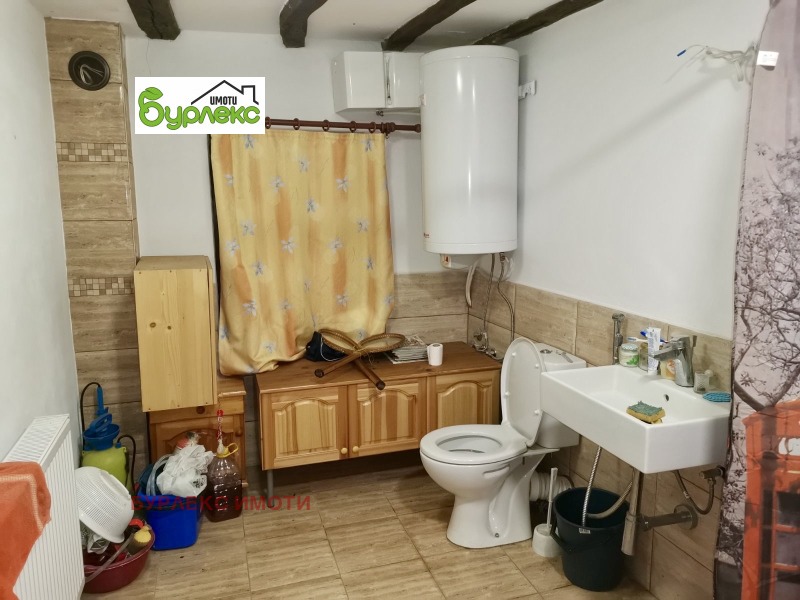 In vendita  Casa regione Shumen , Pisarevo , 150 mq | 88497938 - Immagine [8]