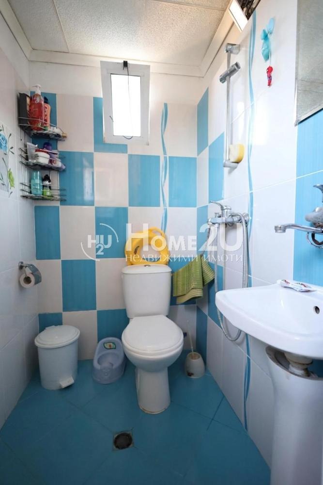 Продава КЪЩА, гр. Вълчи дол, област Варна, снимка 9 - Къщи - 54530773