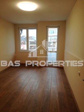 МНОГОСТАЕН, 183 m2