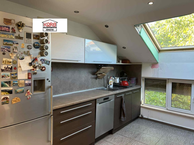 Продава 3-СТАЕН, гр. Плевен, Идеален център, снимка 3 - Апартаменти - 52573876