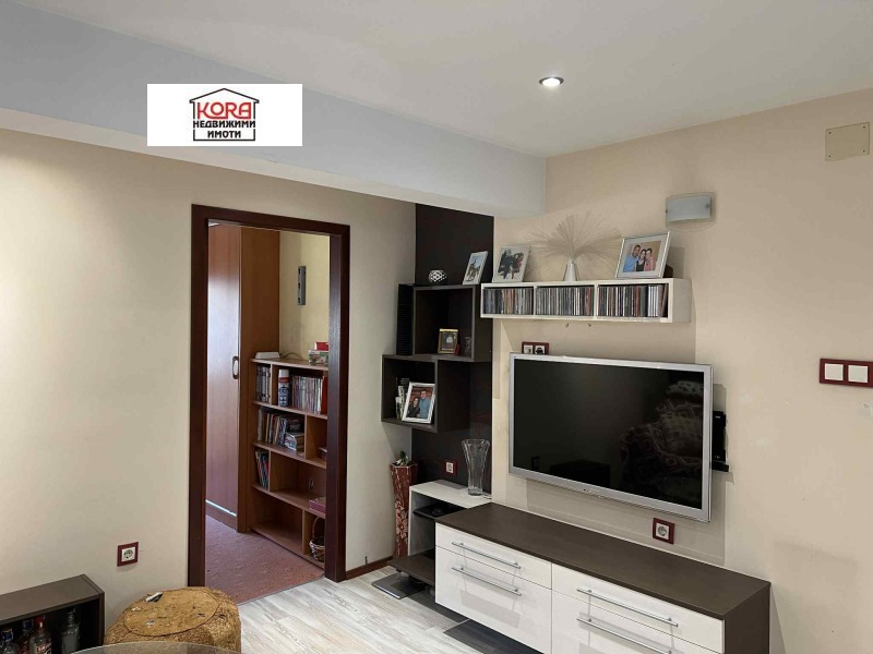 Продава 3-СТАЕН, гр. Плевен, Идеален център, снимка 5 - Апартаменти - 52573876