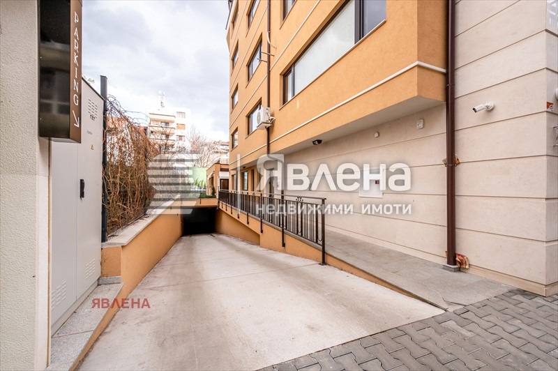 Продава 3-СТАЕН, гр. София, Център, снимка 16 - Апартаменти - 52888973