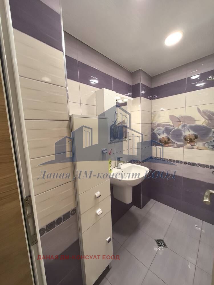 Продава 3-СТАЕН, гр. Шумен, Добруджански, снимка 7 - Апартаменти - 55945597