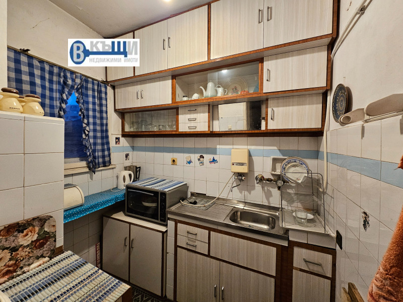 Продава 4-СТАЕН, гр. Велико Търново, Акация, снимка 6 - Апартаменти - 52386058