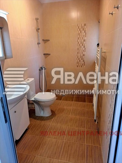 Продава КЪЩА, с. Доспей, област София област, снимка 11 - Къщи - 53501601