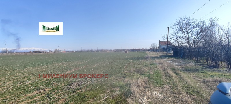 Продава ПАРЦЕЛ в област Пловдив, с. Голям чардак - 585 кв.м / 19 900 € » 38 921.02 лв., 1 МИЛЕНИУМ БРОКЕРС