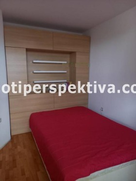 1 Schlafzimmer Kjutschuk Parisch, Plowdiw 4