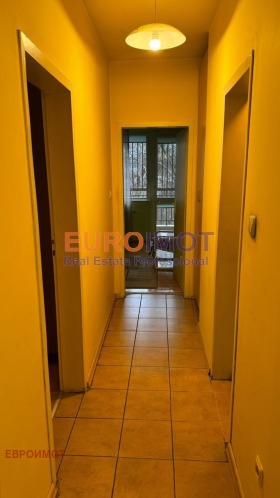 2 slaapkamers Slatina, Sofia 10